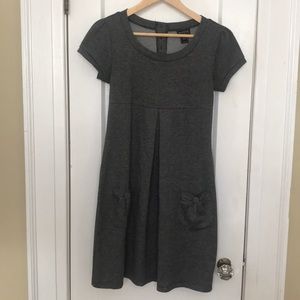 Gray Short-Sleeved Midi Dress/Tunic